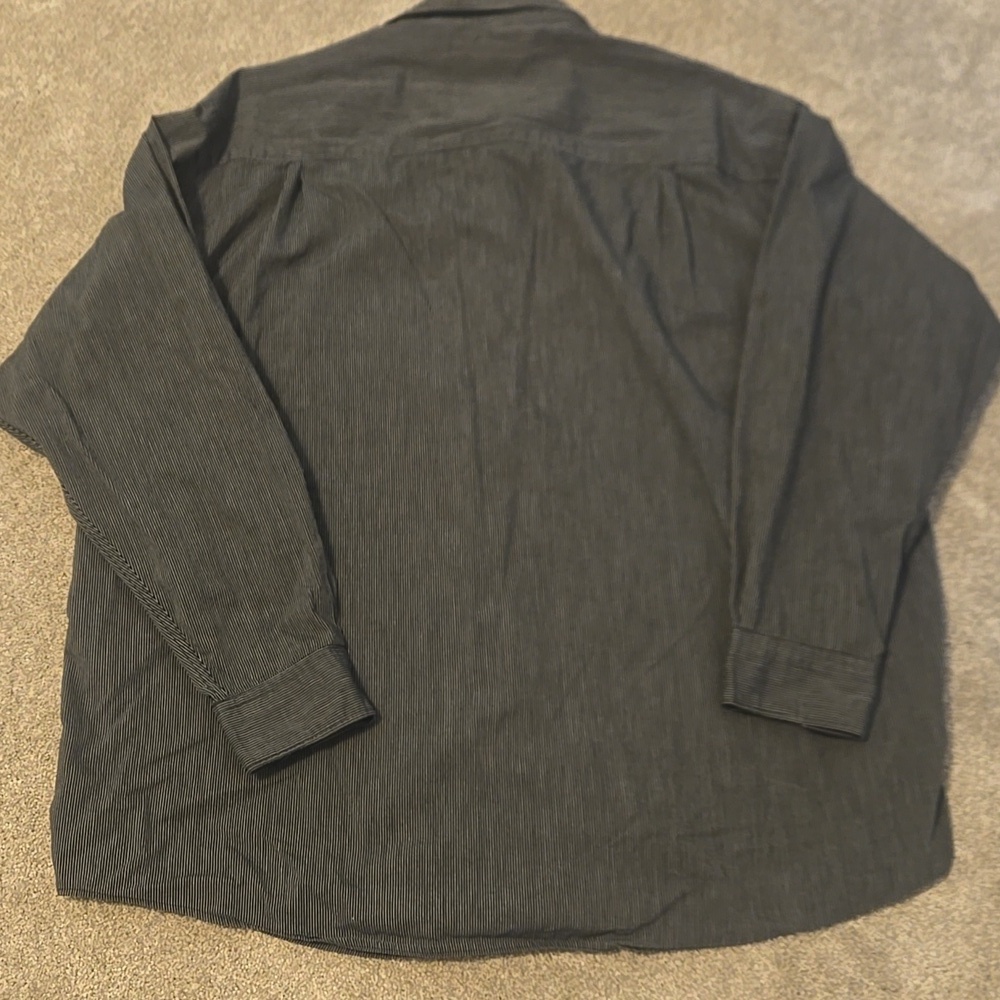 Claiborne Striped Black and White Long Sleeve Button Up Shirt Mens Size XL - Picture 4 of 4